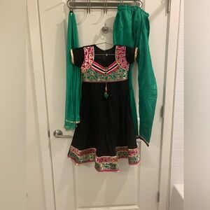 Indian Pakistani Punjabi style dress Kid suit with kadai work over neck-size 32